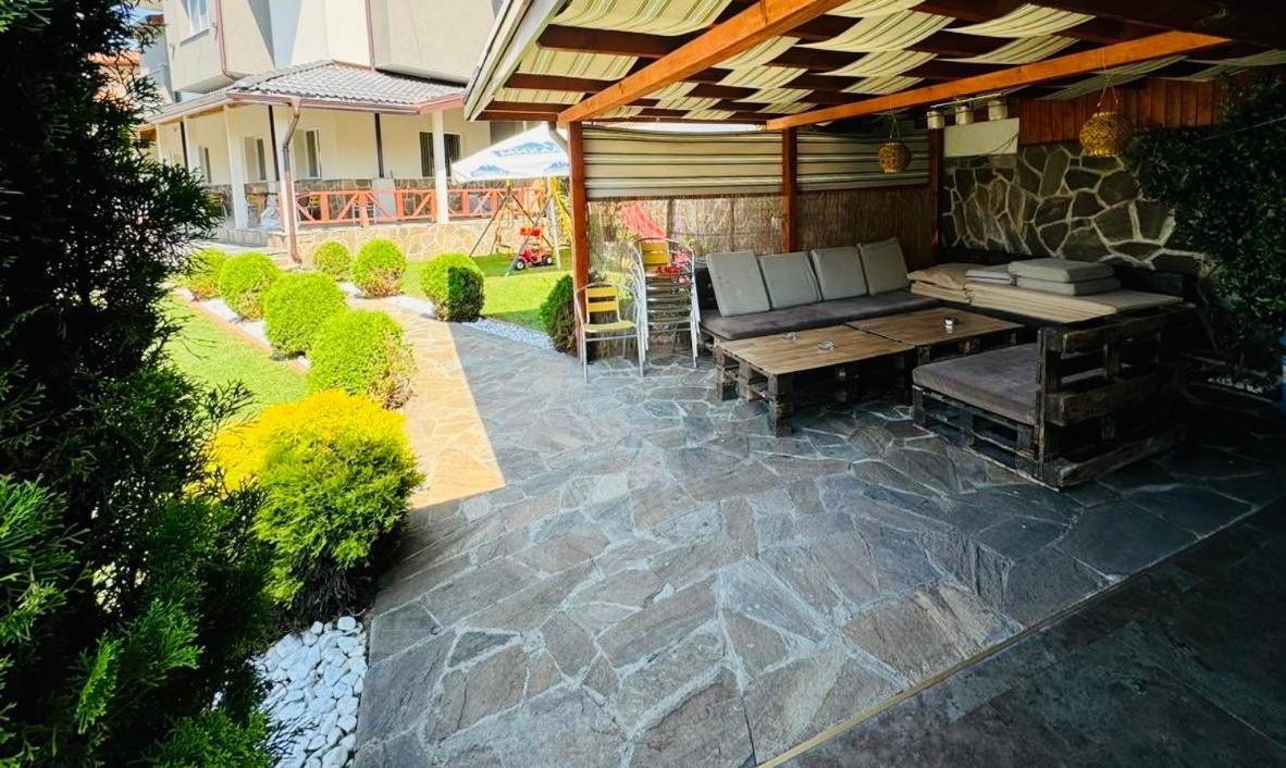 Къща За Гости Аси Dospat Exterior photo